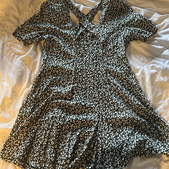 Vintage Floral Romper - Picture 2 of 3